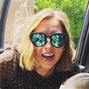 Meet your Posher, Britni